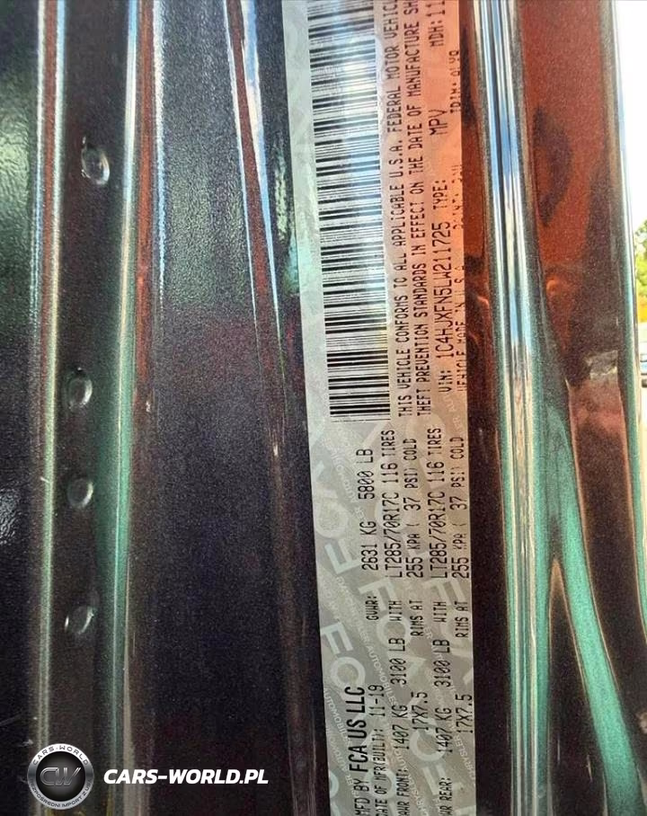 2020 Jeep Wrangler Unlimited Rubicon VIN:1C4HJXFN5LW211725 - 13