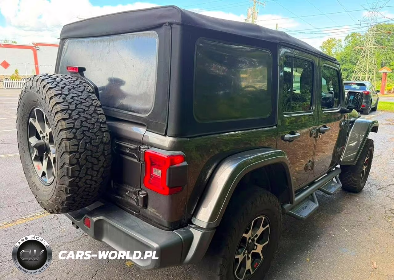 2020 Jeep Wrangler Unlimited Rubicon VIN:1C4HJXFN5LW211725 - 3