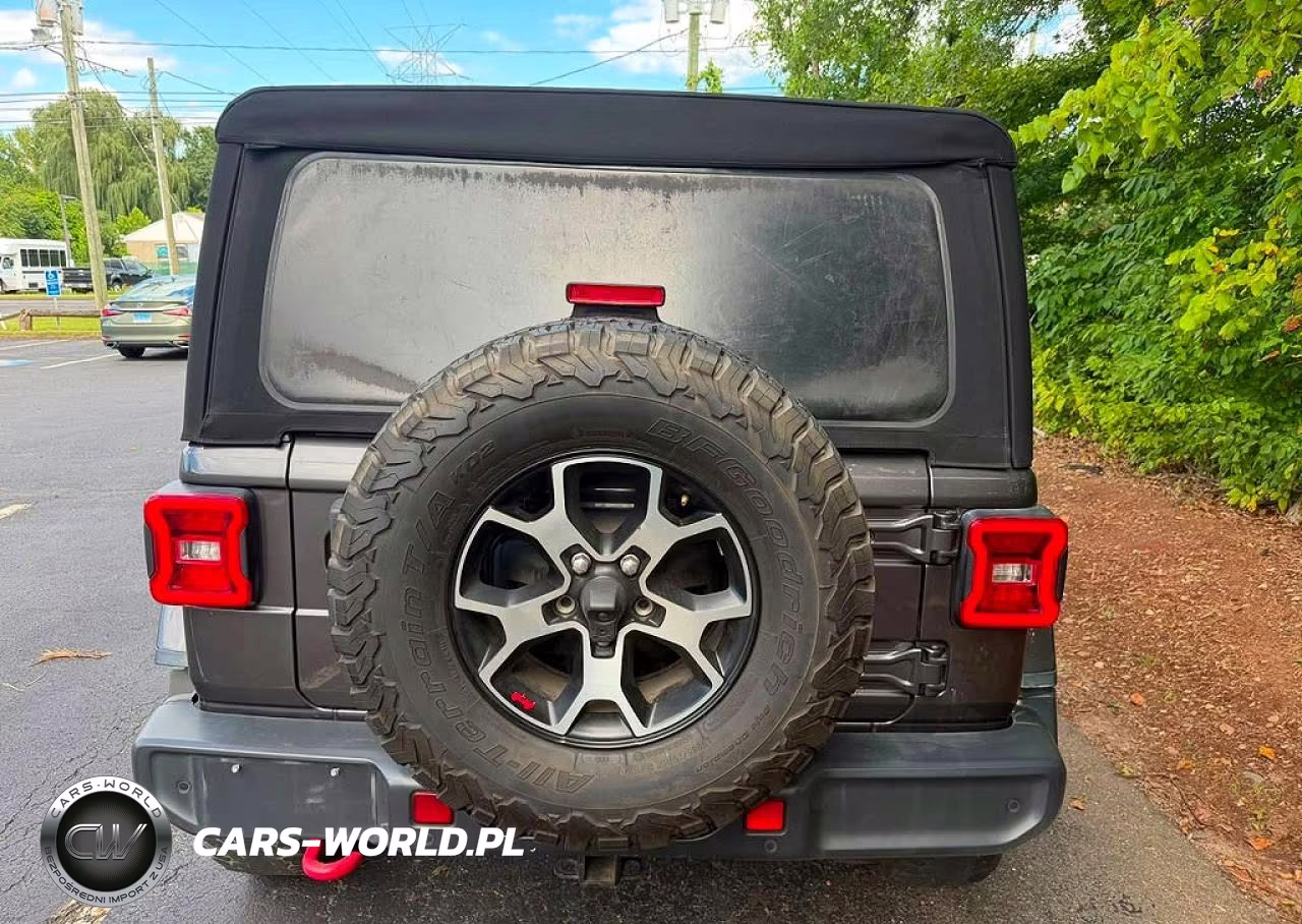 2020 Jeep Wrangler Unlimited Rubicon VIN:1C4HJXFN5LW211725 - 6