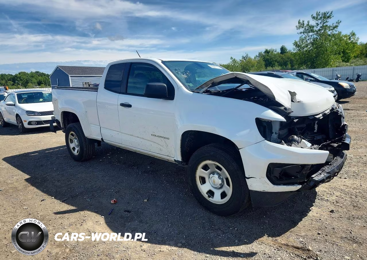 2021 Chevrolet Colorado VIN:1GCHSBEA4M1170176 - 4