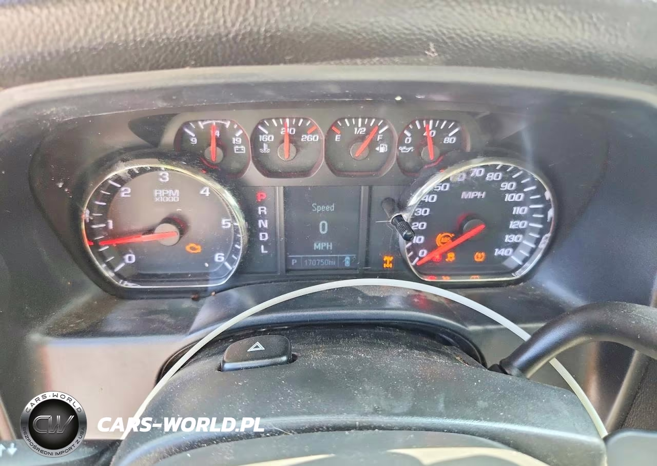 2018 Chevrolet Silverado K1500 VIN:1GCVKNEH5JZ256370 - 9