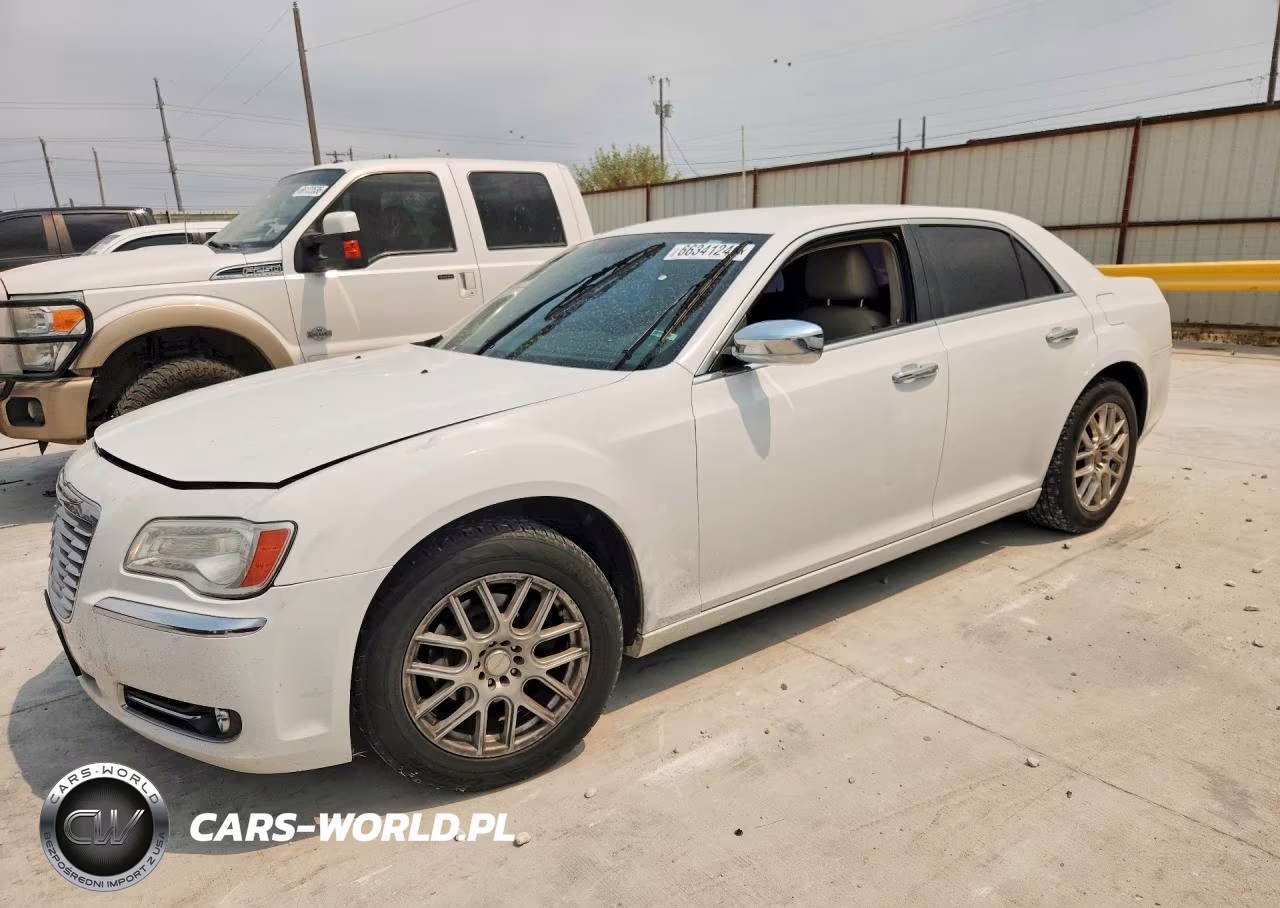 2011 Chrysler 300 Limited