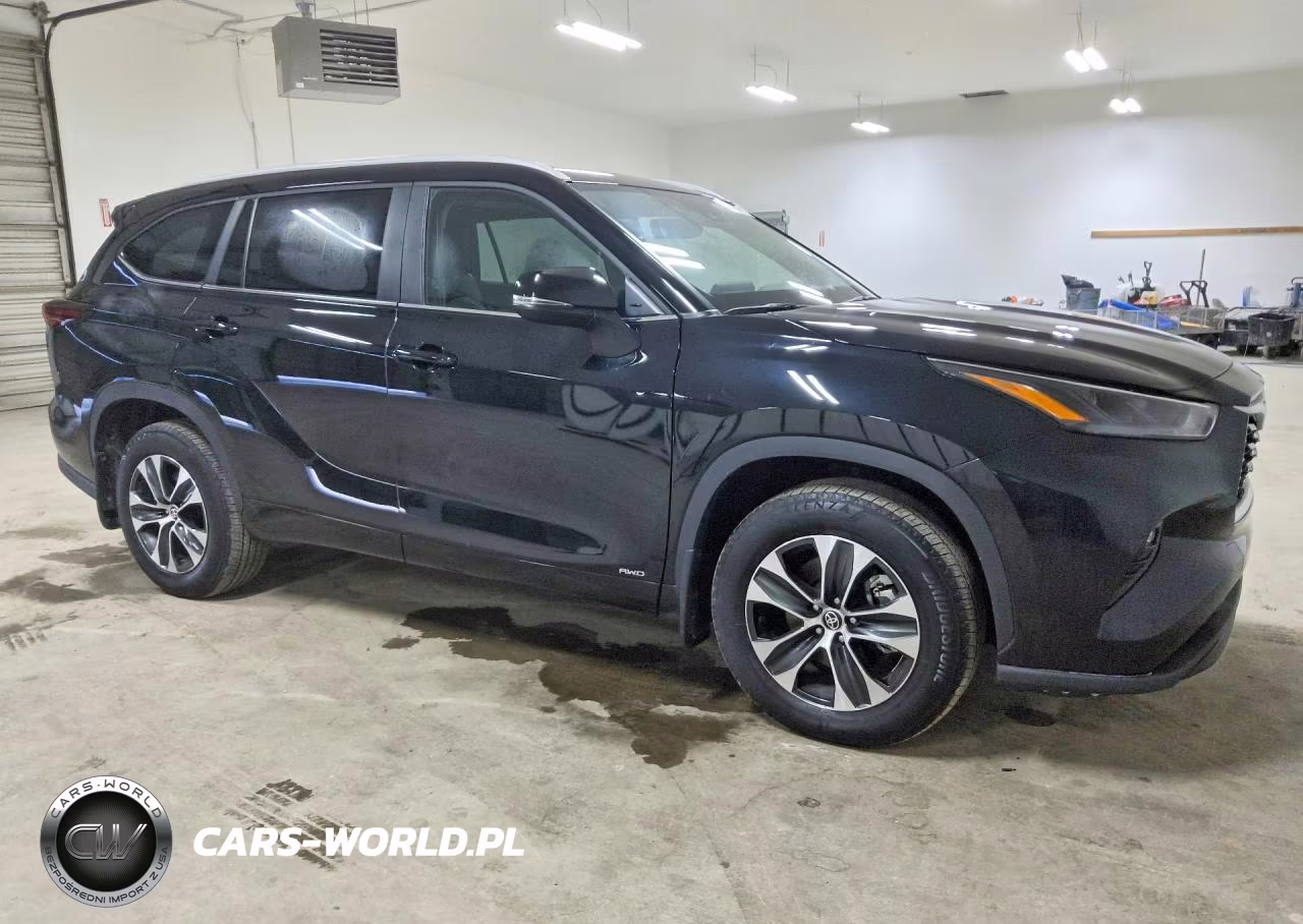 2026 Toyota Highlander Hybrid Xle VIN:5TDKBRCH1TS702239 - 4