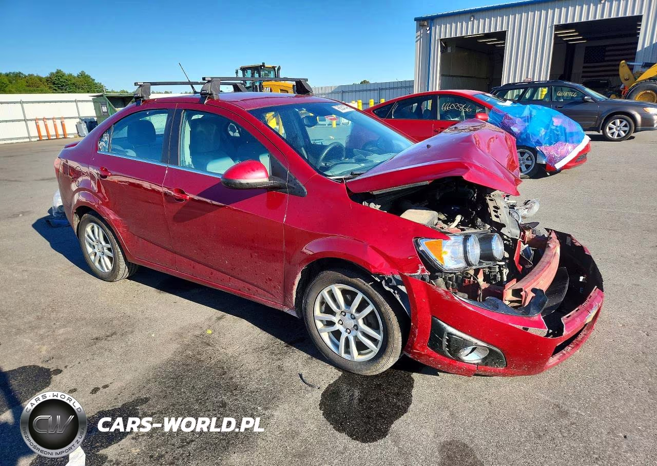 2013 Chevrolet Sonic Lt VIN:1G1JC5SG1D4220905 - 4