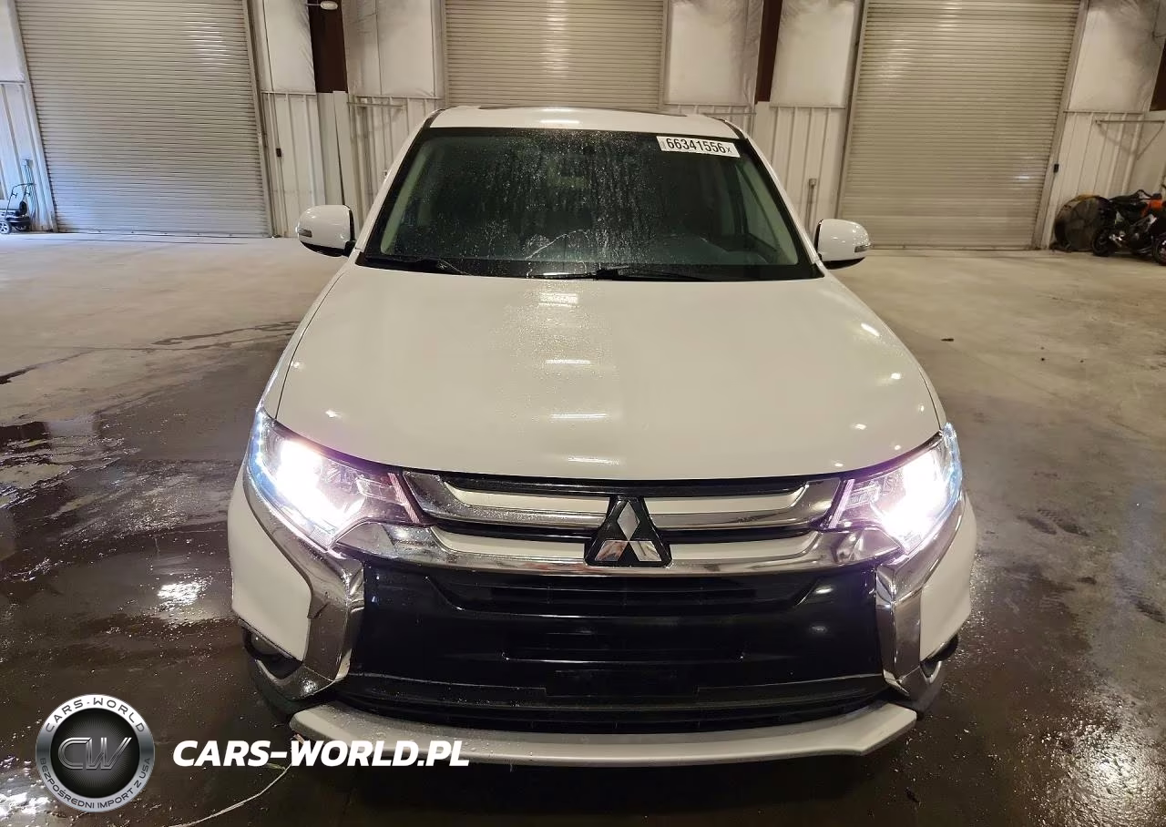 2018 Mitsubishi Outlander Se VIN:JA4AZ3A32JZ064388 - 5