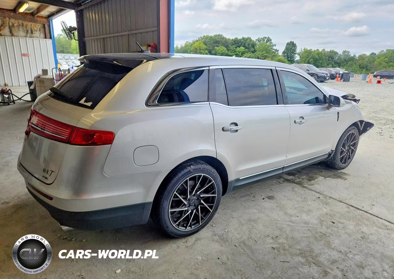 2014 Lincoln Mkt VIN:2LMHJ5ATXEBL52708 - 3