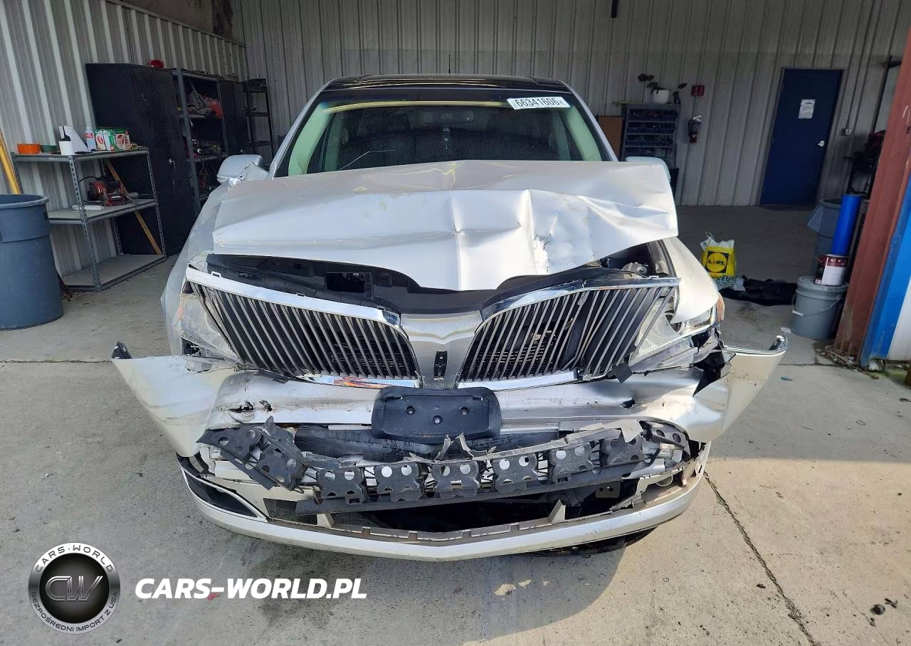 2014 Lincoln Mkt VIN:2LMHJ5ATXEBL52708 - 5