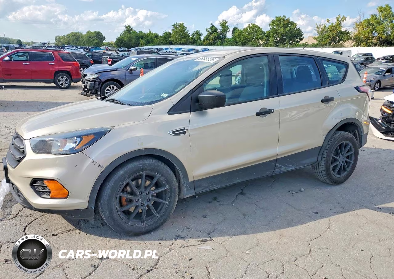2018 Ford Escape S VIN:1FMCU0F75JUC70255 - 1