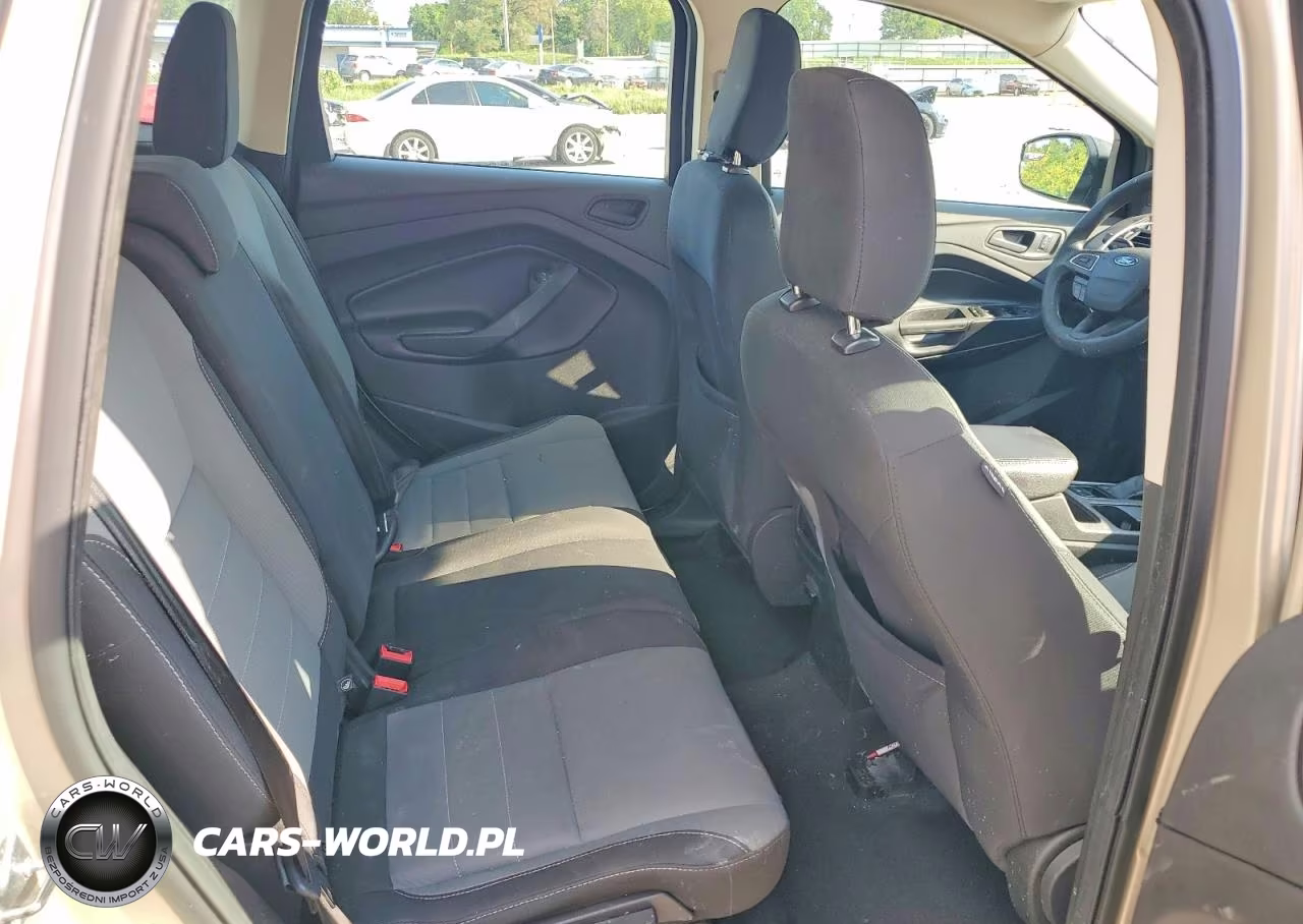 2018 Ford Escape S VIN:1FMCU0F75JUC70255 - 11