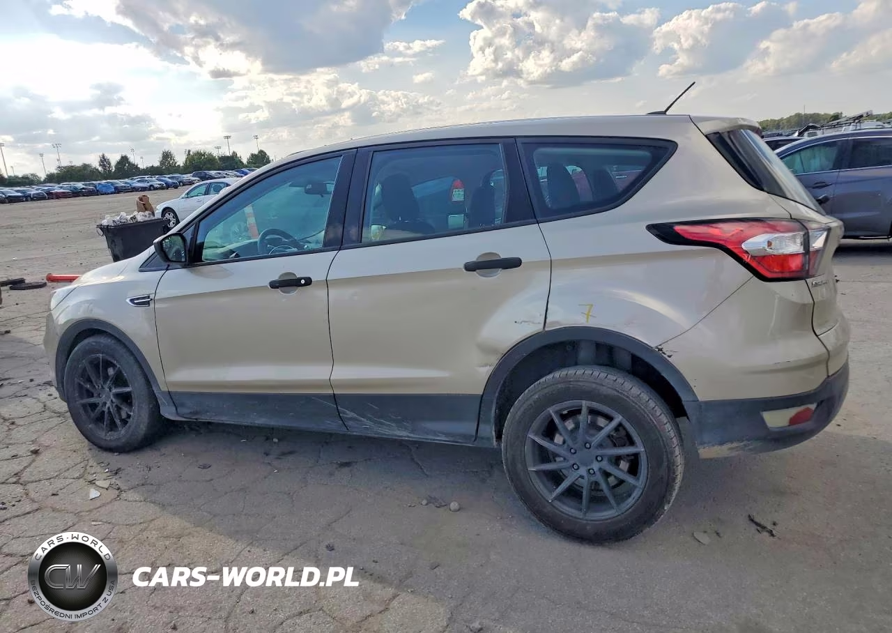 2018 Ford Escape S VIN:1FMCU0F75JUC70255 - 2