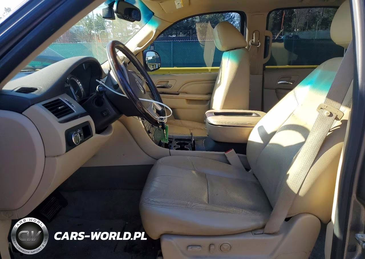 2012 Cadillac Escalade Luxury VIN:1GYS4BEF4CR145803 - 7
