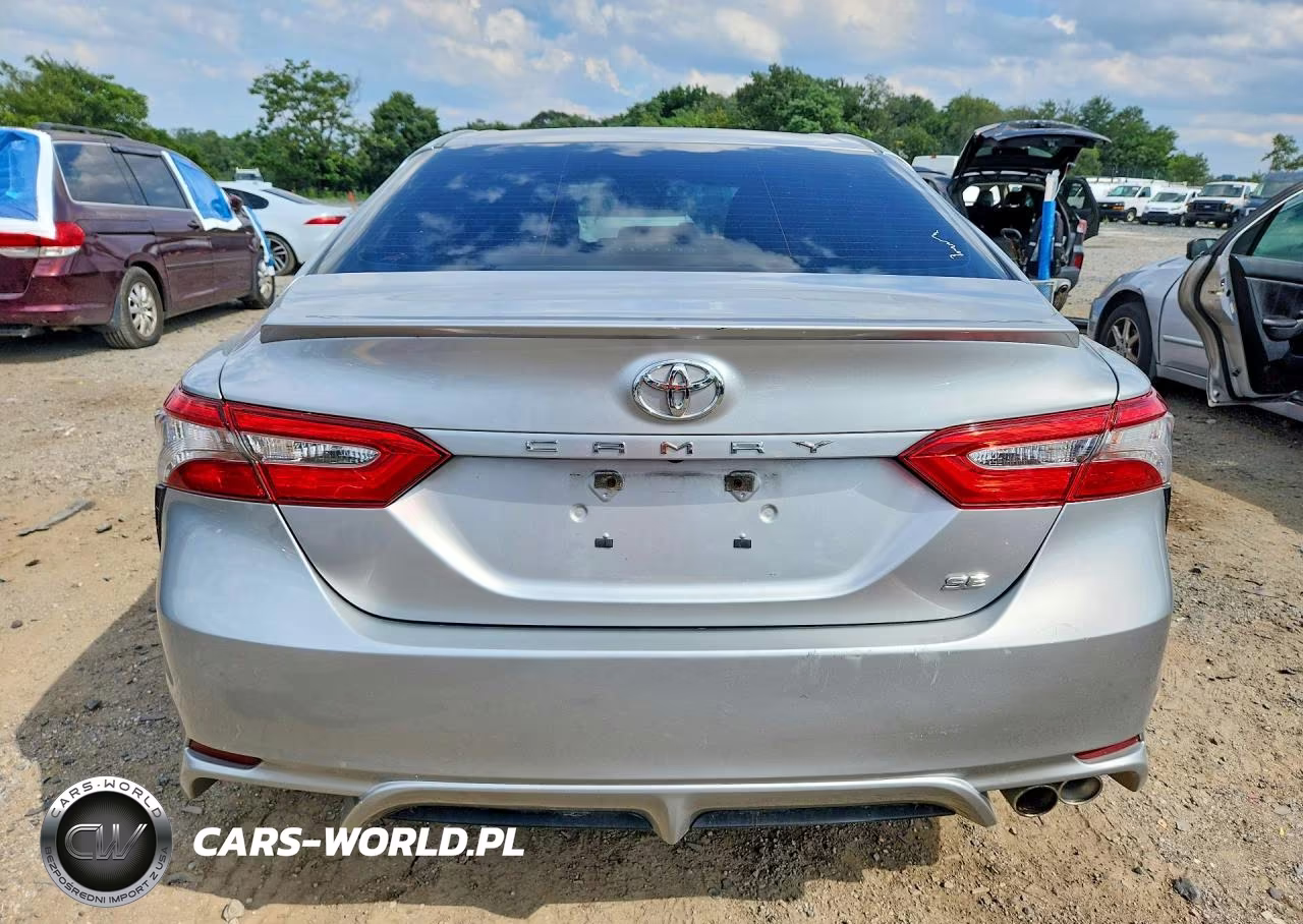 2018 Toyota Camry Se VIN:4T1B11HK8JU529915 - 6