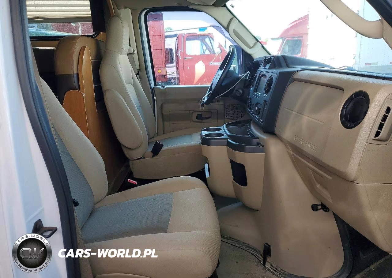 2017 Winnebago Minnie Winnie Rv VIN:1FDWE3FS5HDC39954 - 5