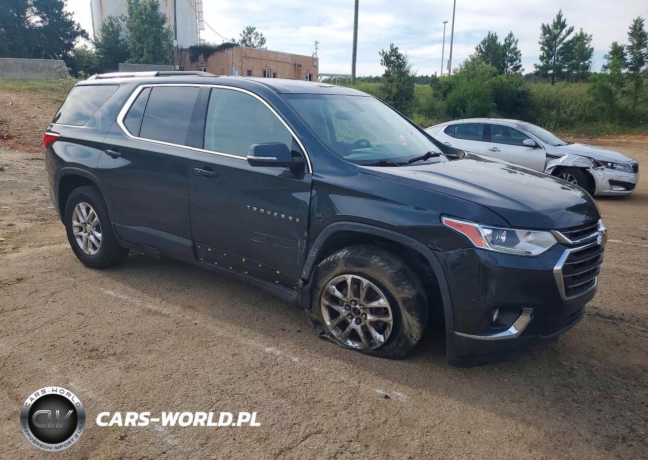 2018 Chevrolet Traverse Lt VIN:1GNERGKW3JJ161192 - 4