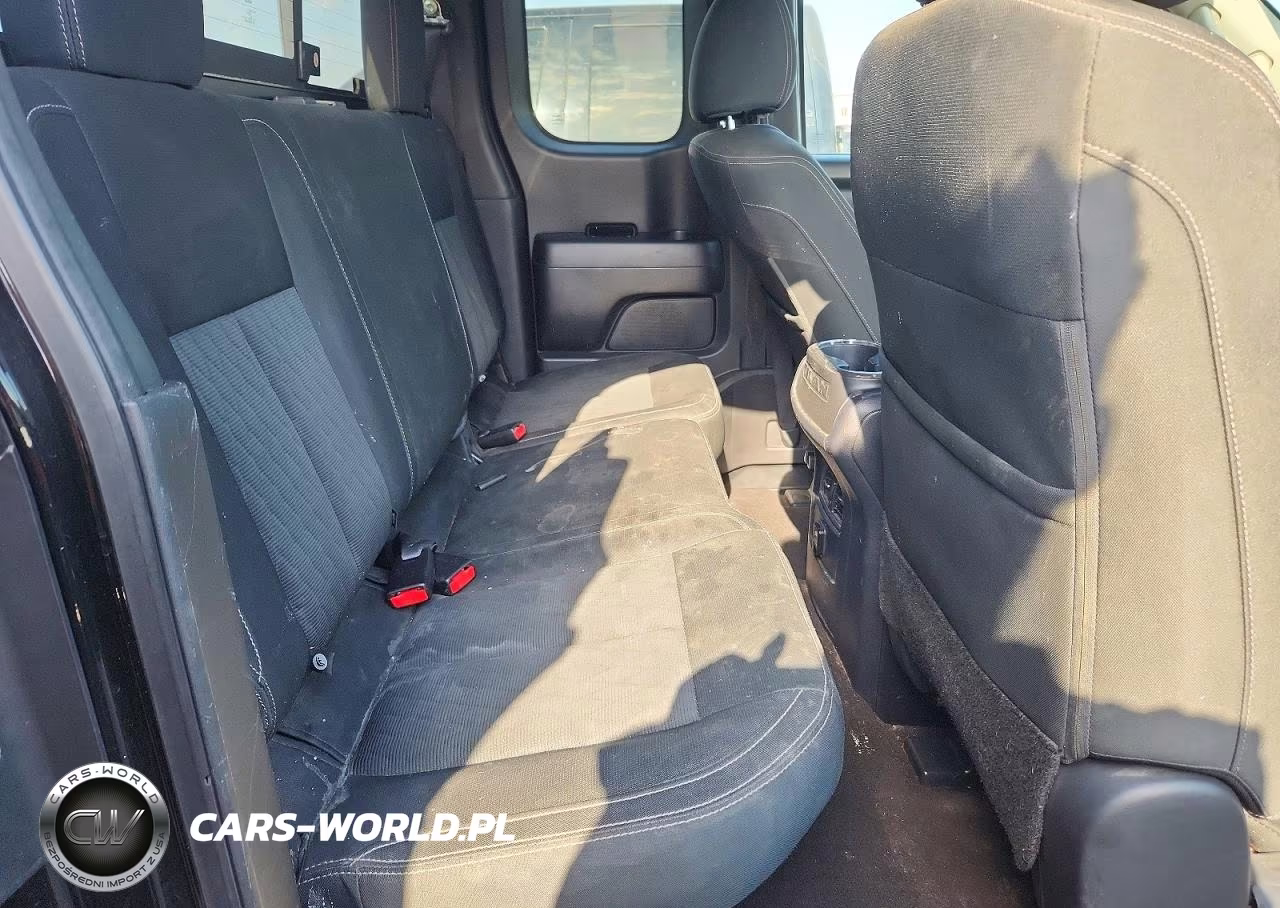 2018 Nissan Titan Sv VIN:1N6AA1C66JN511012 - 10