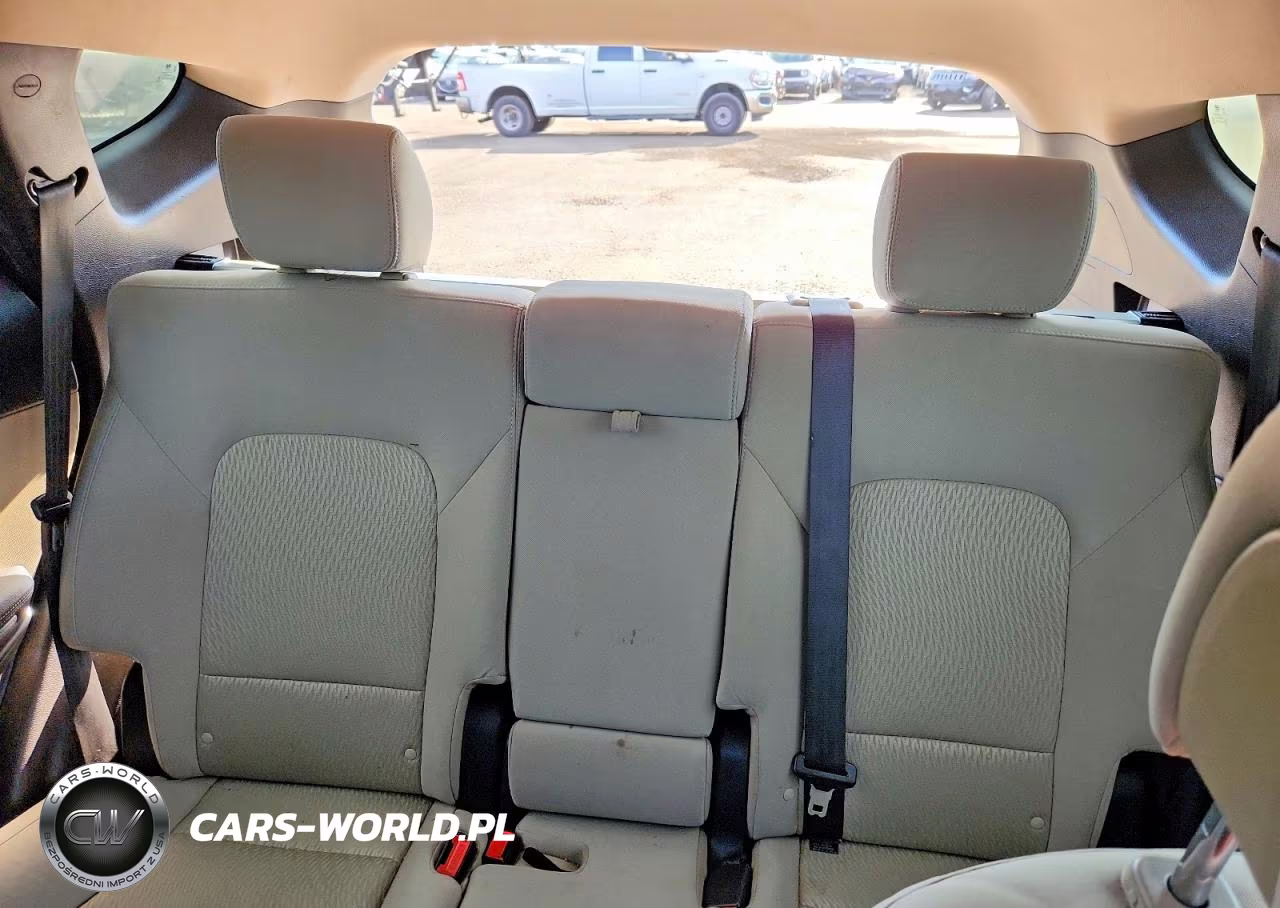 2017 Hyundai Santa Fe Sport 2.4L VIN:5XYZUDLB2HG483142 - 10