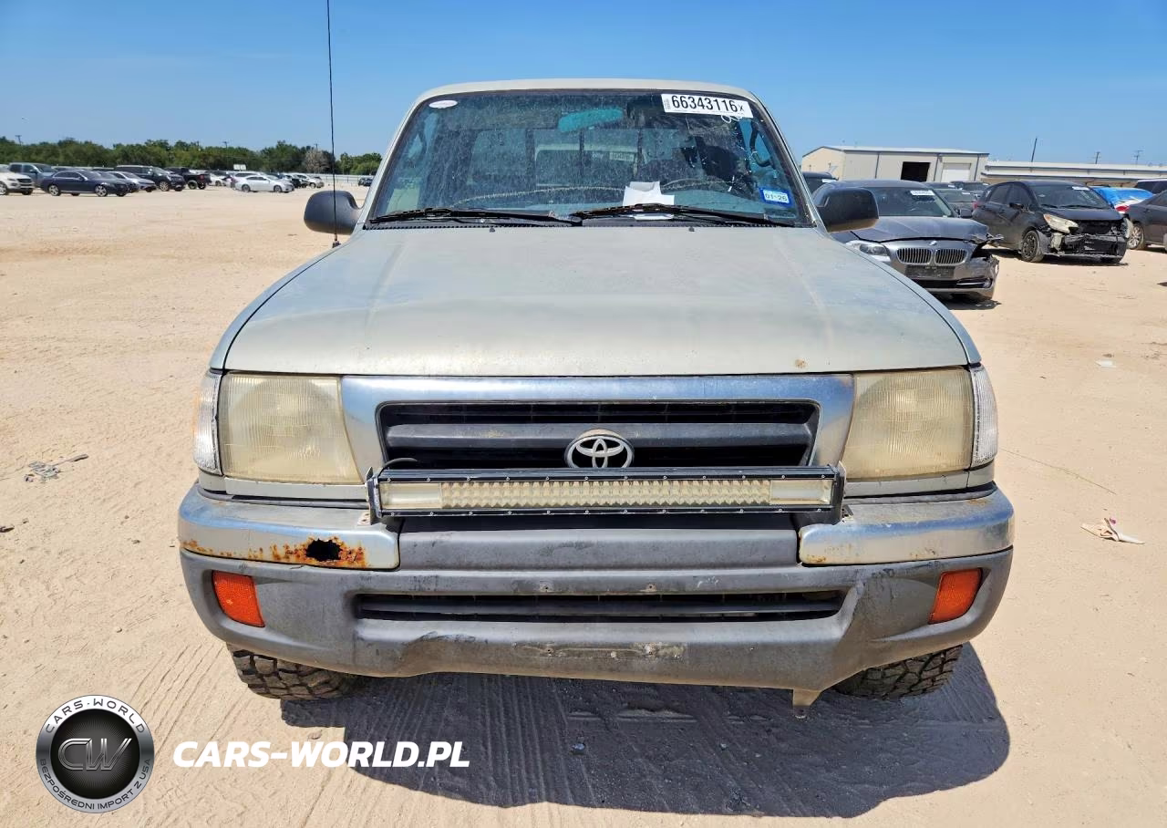 2000 Toyota Tacoma V6 VIN:4TAWN72N1YZ630058 - 5