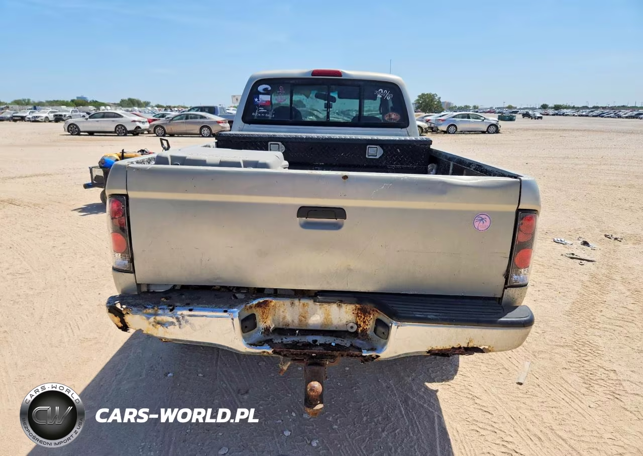 2000 Toyota Tacoma V6 VIN:4TAWN72N1YZ630058 - 6