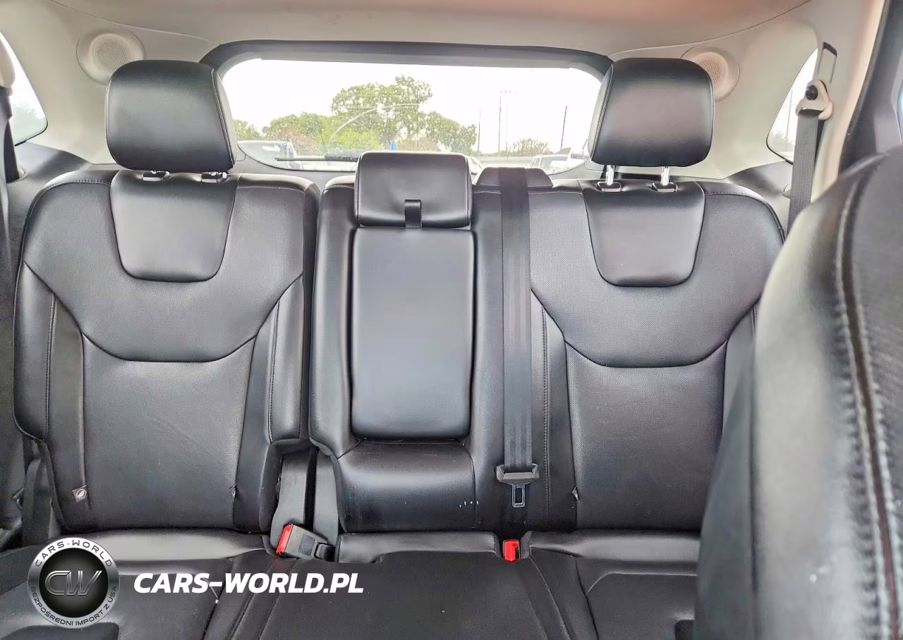 2022 Ford Edge Titanium VIN:2FMPK4K99NBA38517 - 10