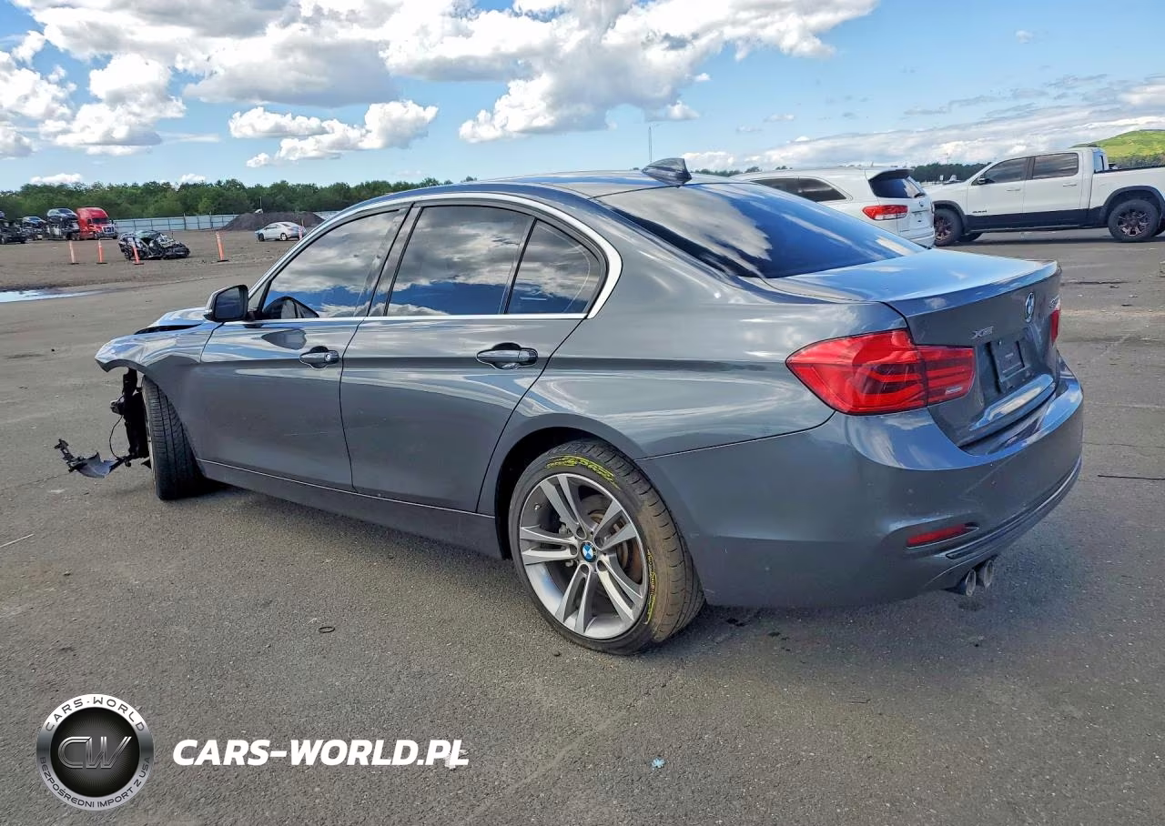2018 BMW 330 Xi VIN:WBA8D9C54JA615615 - 2