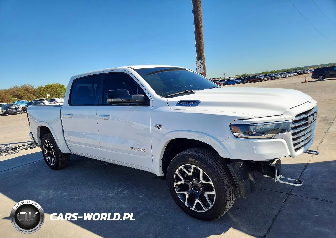 2026 Ram 1500 Laramie VIN:1C6SRFJT2TN266774 - 4