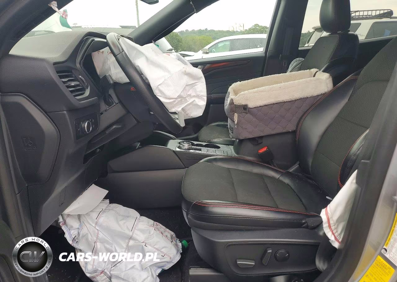 2024 Ford Escape St Line VIN:1FMCU9MN5RUA23870 - 7