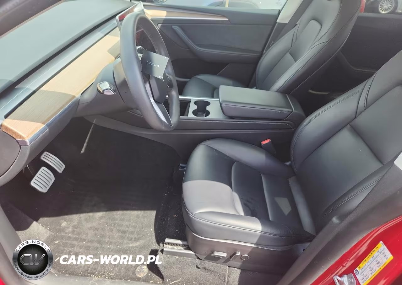 2023 Tesla Model Y VIN:7SAYGDEF0PF603905 - 7