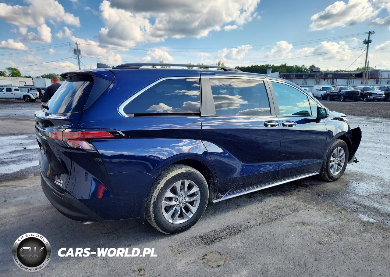 2022 Toyota Sienna Xle VIN:5TDYSKFC5NS070639 - 3