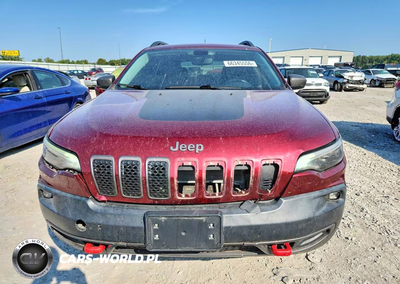 2019 Jeep Cherokee Trailhawk VIN:1C4PJMBX6KD185860 - 5