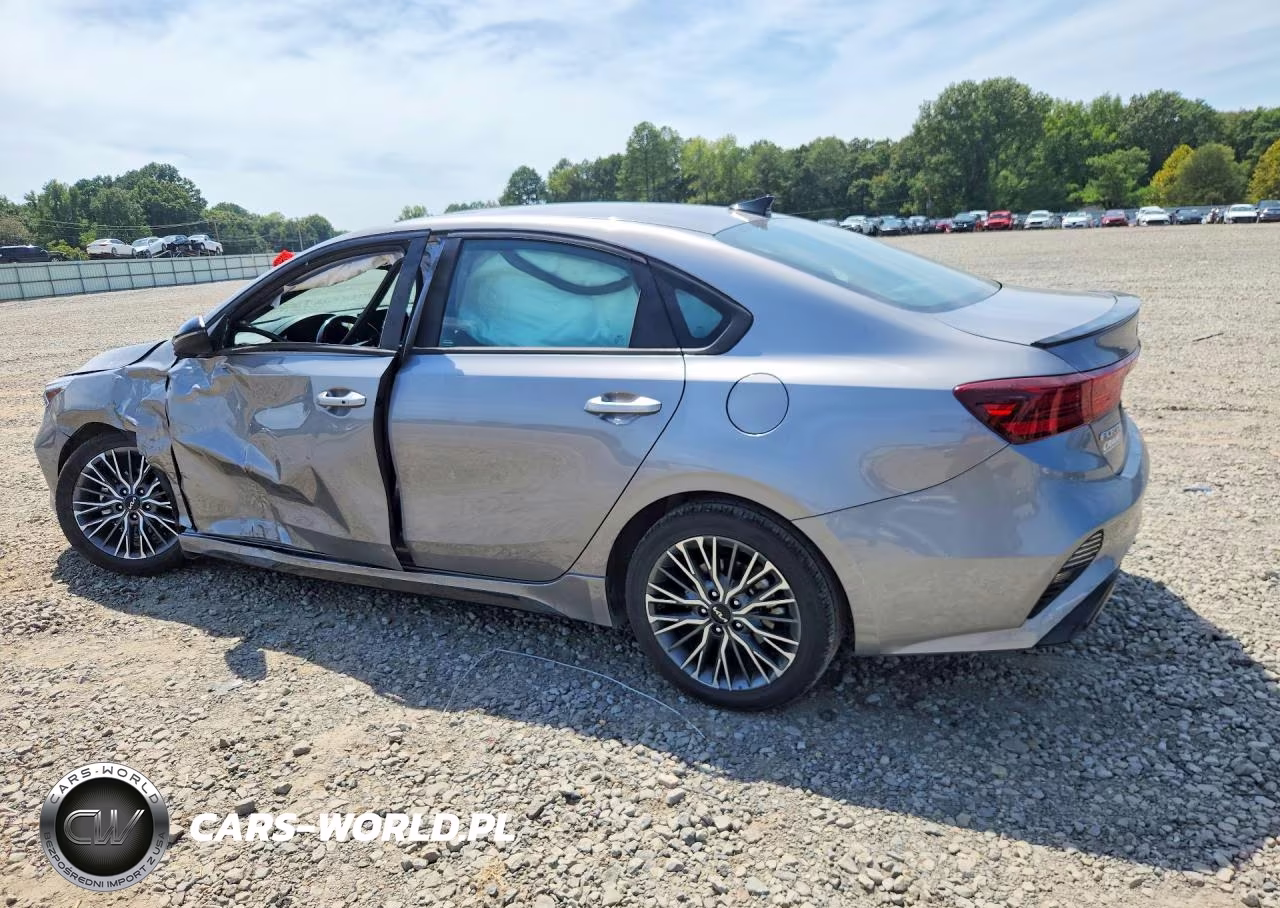 2024 Kia Forte Gt Line VIN:3KPF54AD3RE766779 - 2