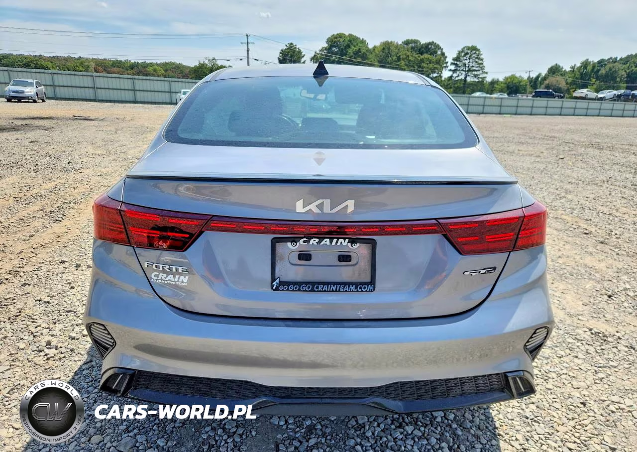 2024 Kia Forte Gt Line VIN:3KPF54AD3RE766779 - 6