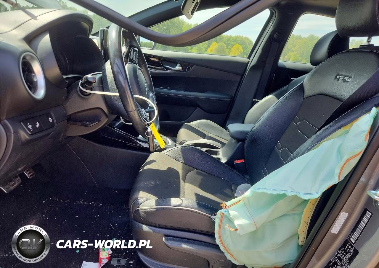 2024 Kia Forte Gt Line VIN:3KPF54AD3RE766779 - 7