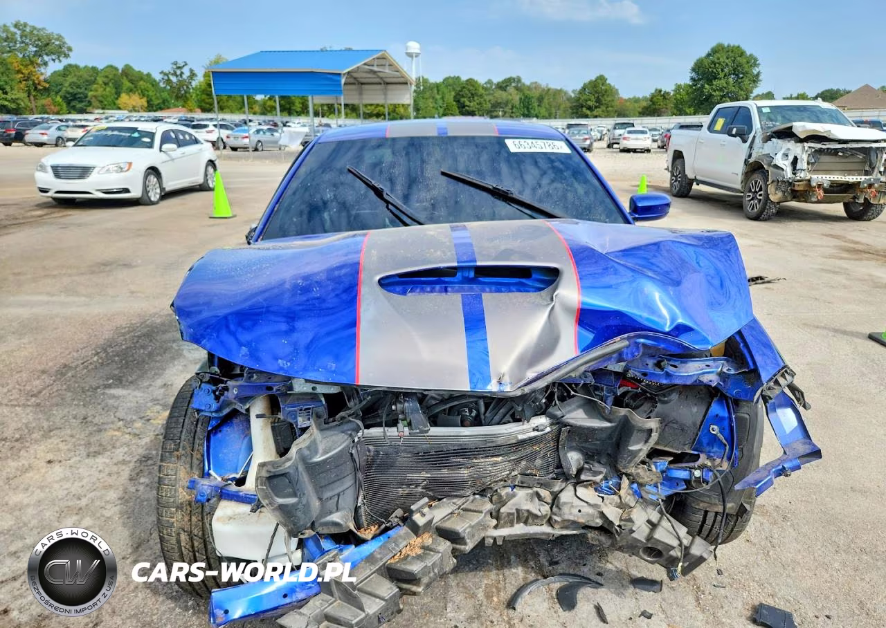 2019 Dodge Charger R-T VIN:2C3CDXCT0KH738111 - 5