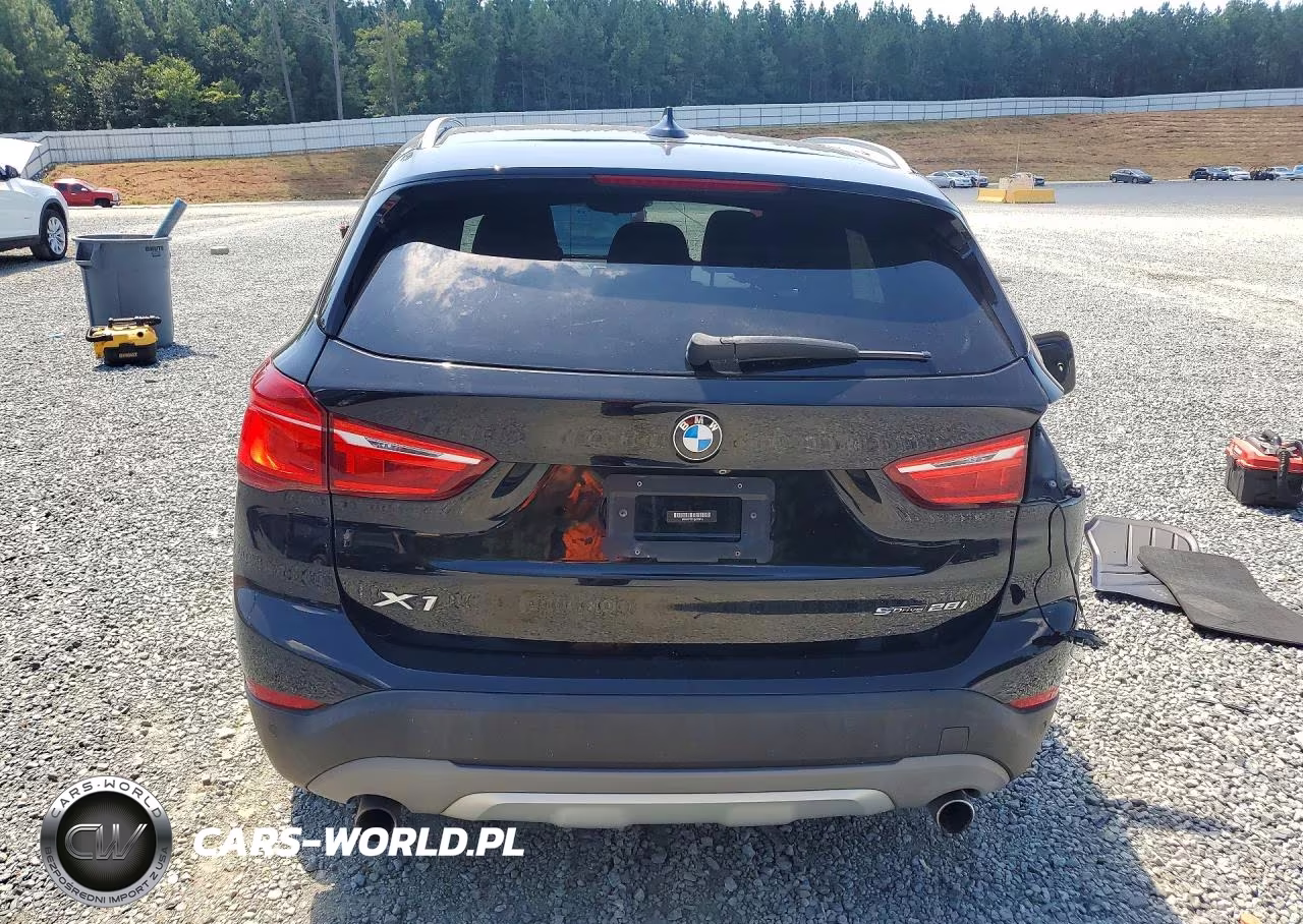 2018 BMW X1 Sdrive28I VIN:WBXHU7C37J5L05914 - 6