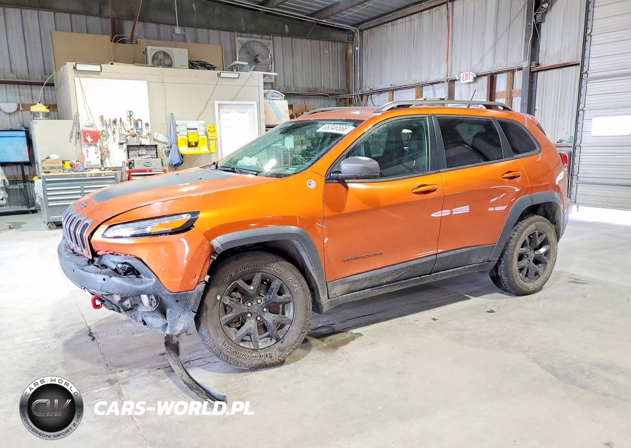 2015 Jeep Cheerokee Trailhawk VIN:1C4PJMBS1FW726604 - 1