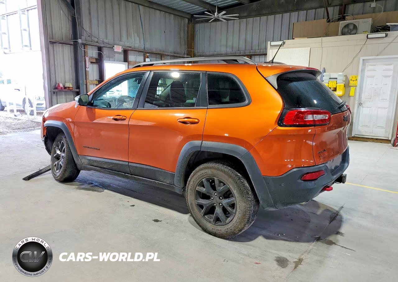 2015 Jeep Cheerokee Trailhawk VIN:1C4PJMBS1FW726604 - 2