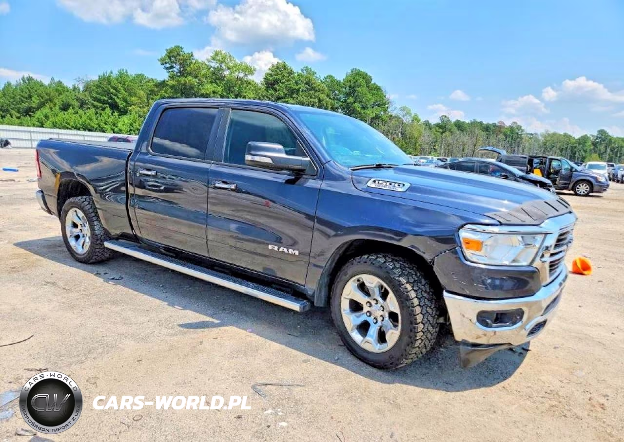 2019 Ram 1500 Big Horn-Lone Star VIN:1C6RREMT3KN878680 - 4