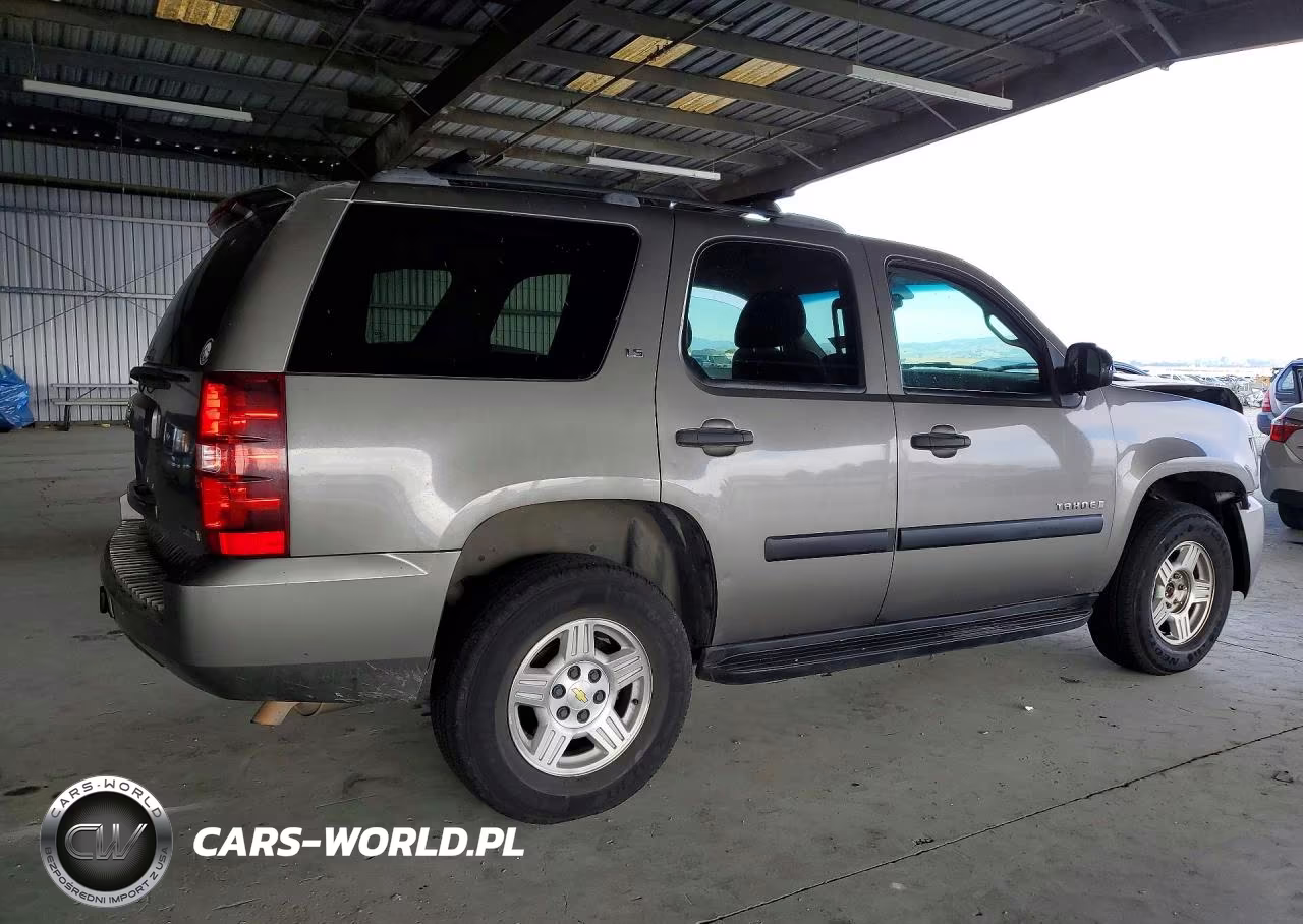 2007 Chevrolet Tahoe VIN:1GNFK13087J316036 - 3