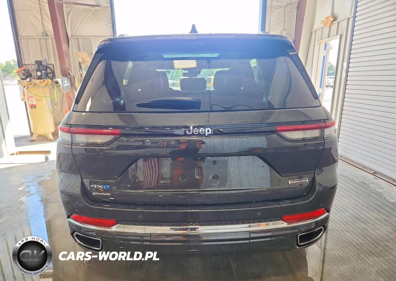 2023 Jeep Grand Cherokee Overland 4Xe VIN:1C4RJYD61P8911774 - 6