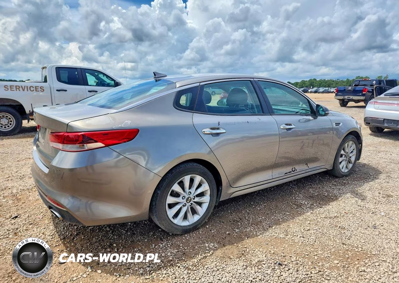 2017 Kia Optima Lx VIN:5XXGT4L36HG167203 - 3