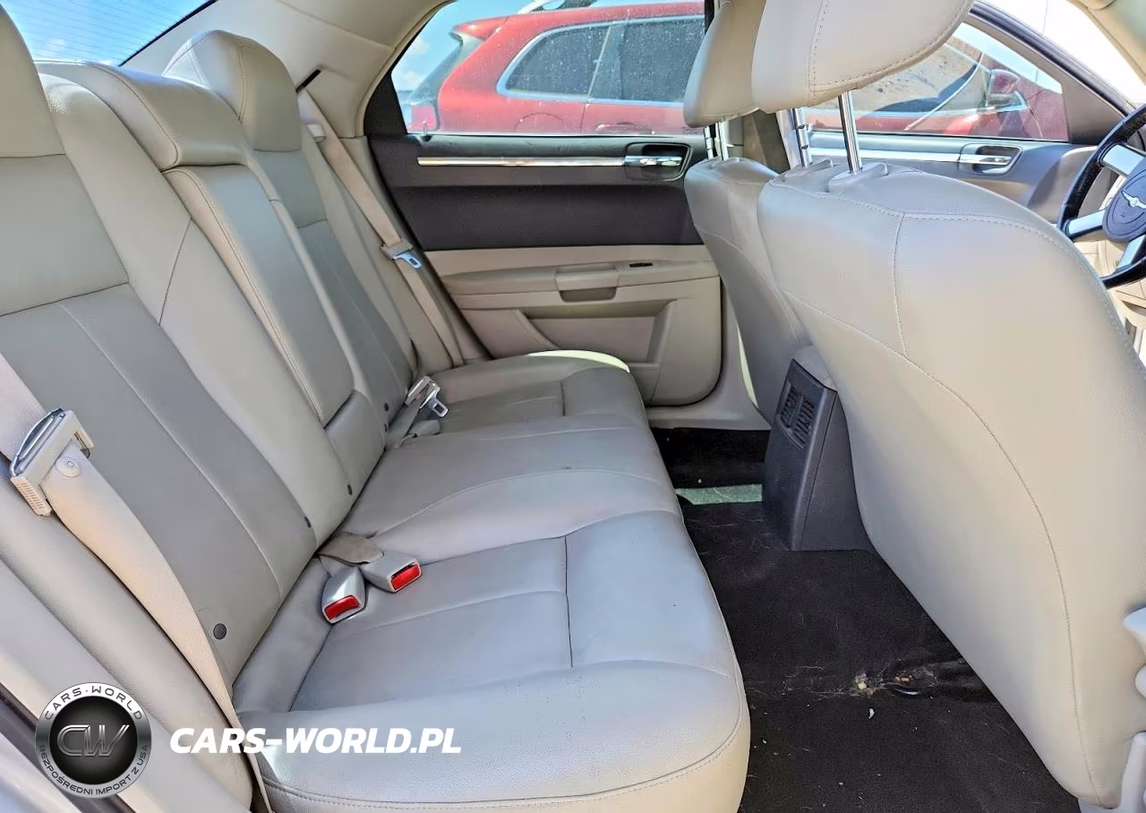 2005 Chrysler 300 Touring VIN:2C3JA53G05H583250 - 10