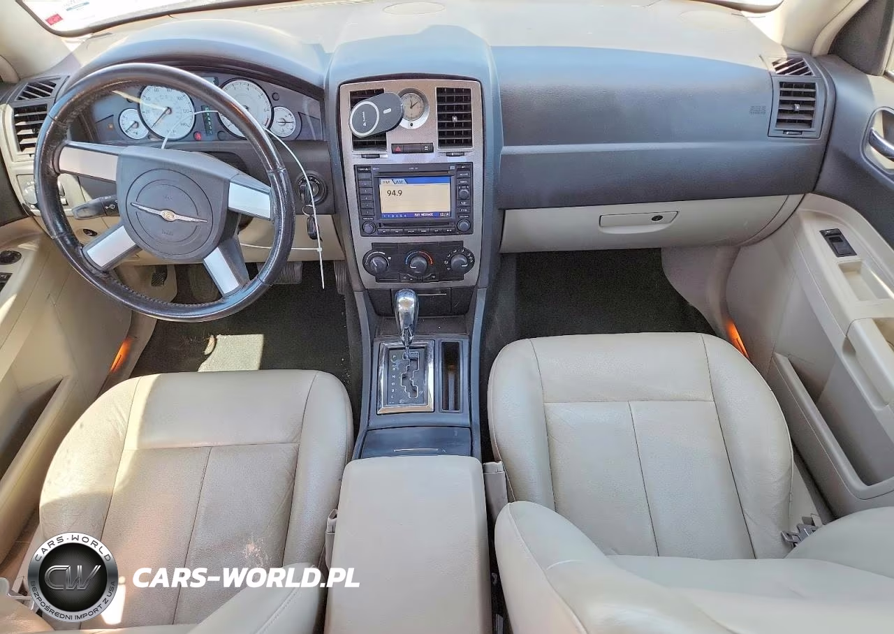 2005 Chrysler 300 Touring VIN:2C3JA53G05H583250 - 8