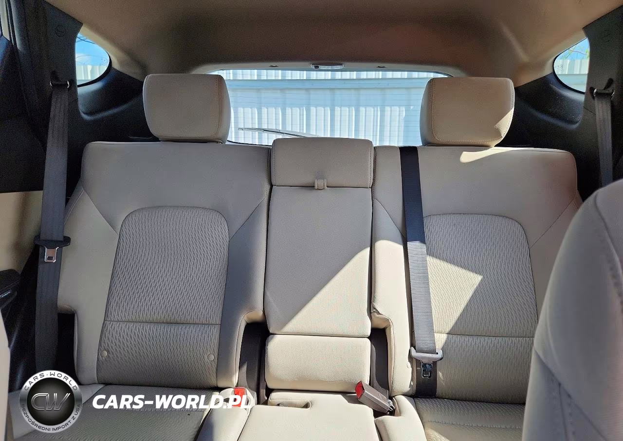 2014 Hyundai Santa Fe Sport 2.4L VIN:5XYZU3LB8EG143922 - 10