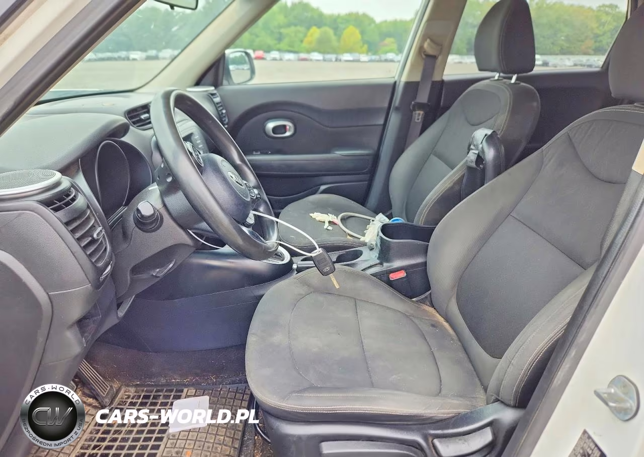 2014 Kia Soul Base VIN:KNDJN2A22E7022243 - 7