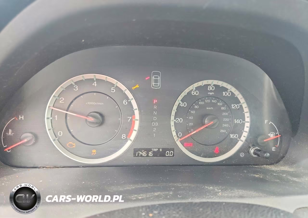 2011 Honda Accord Lx VIN:1HGCP2F39BA022910 - 9