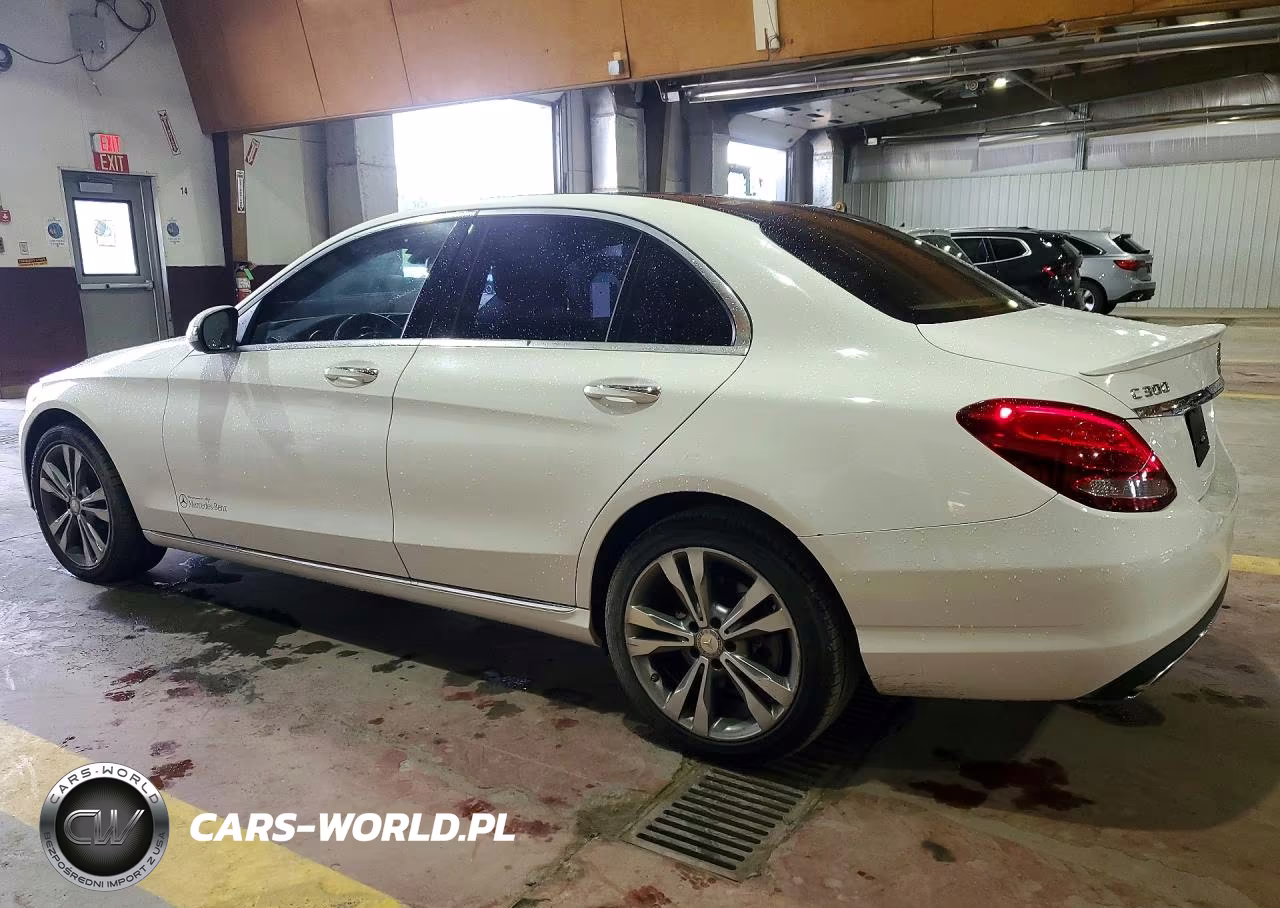 2016 Mercedes-Benz C 300 4Matic VIN:WDDWF4KB2GR146765 - 2