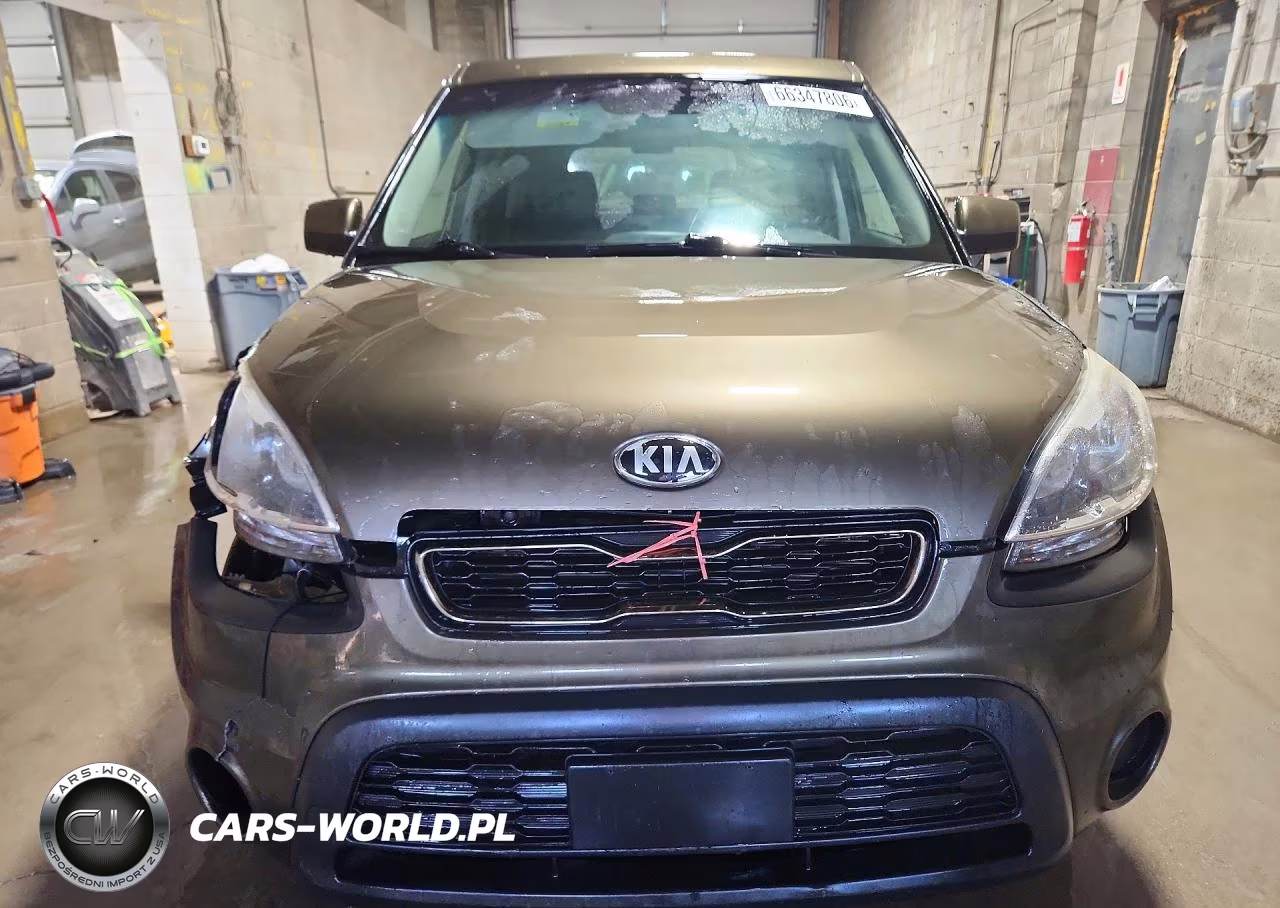2013 Kia Soul Base VIN:KNDJT2A53D7490089 - 5