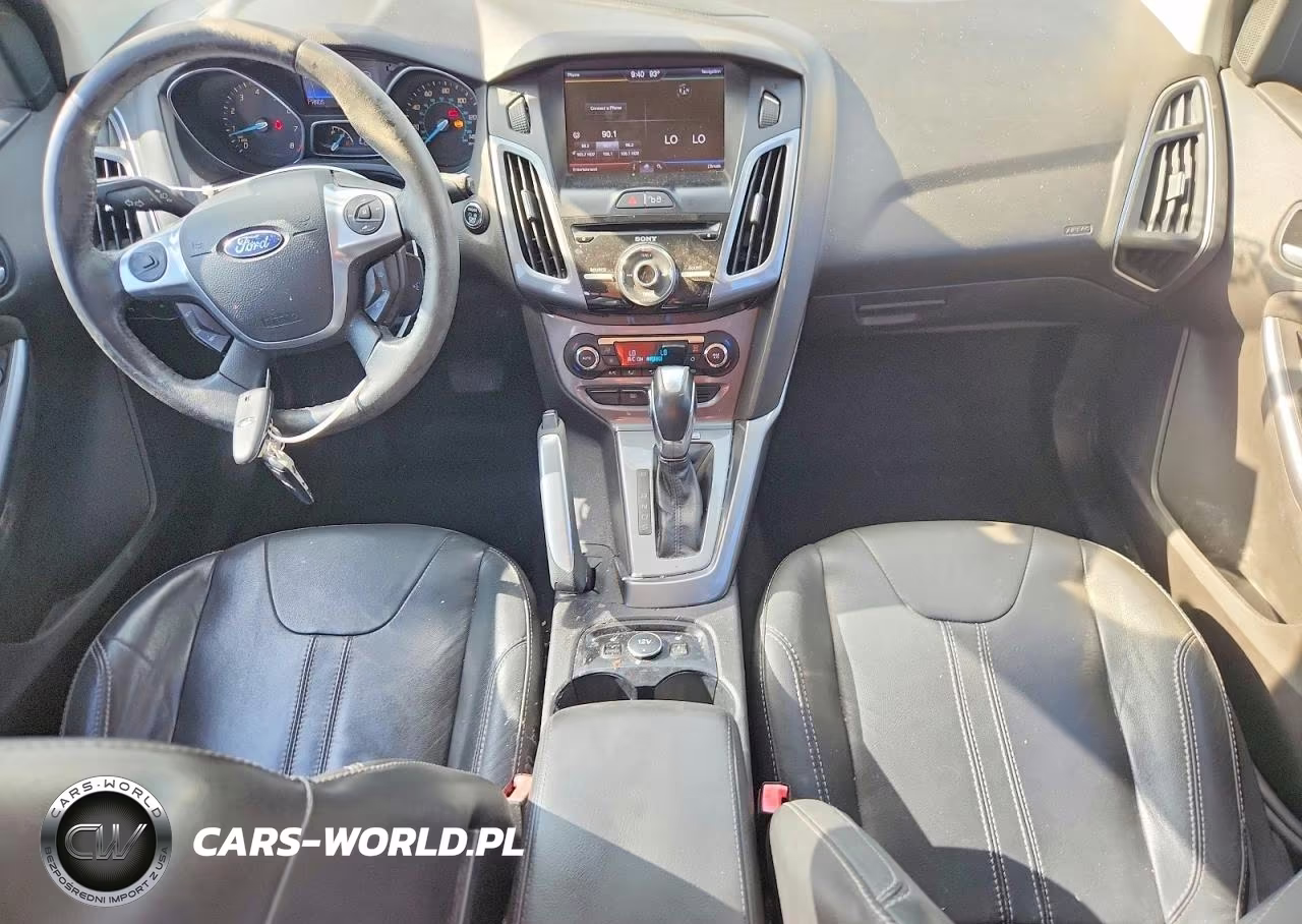 2013 Ford Focus Titanium VIN:1FADP3N28DL176619 - 8
