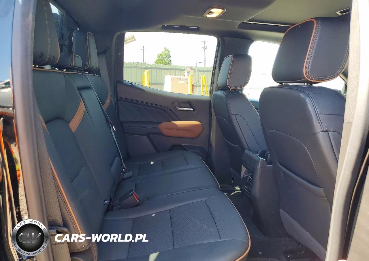 2025 GMC Canyon At4 VIN:1GTP2DEK9S1228893 - 10