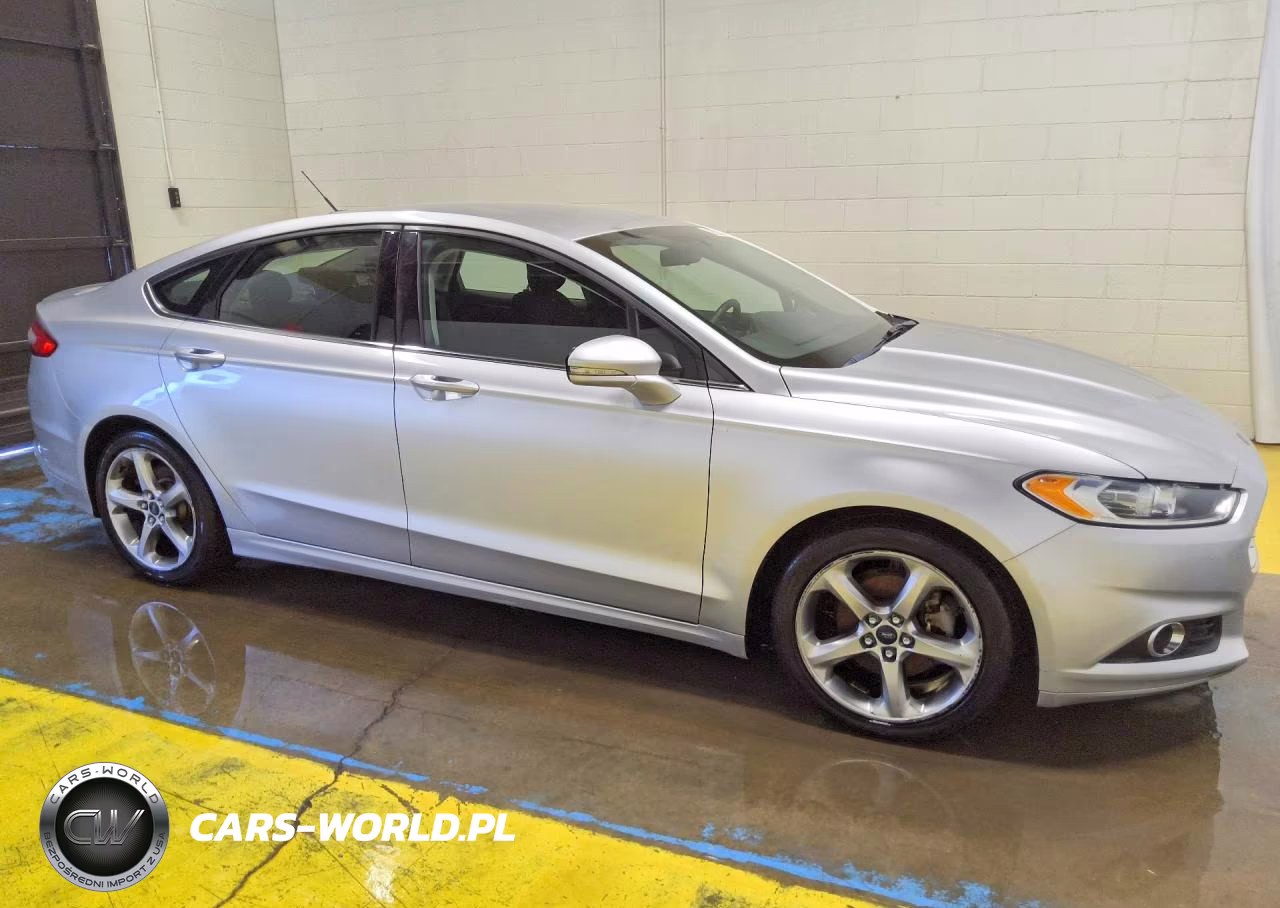 2015 Ford Fusion Se VIN:1FA6P0HD2F5106058 - 4
